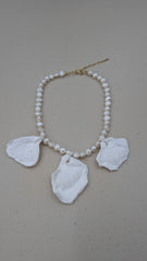 Three Shells Pearls