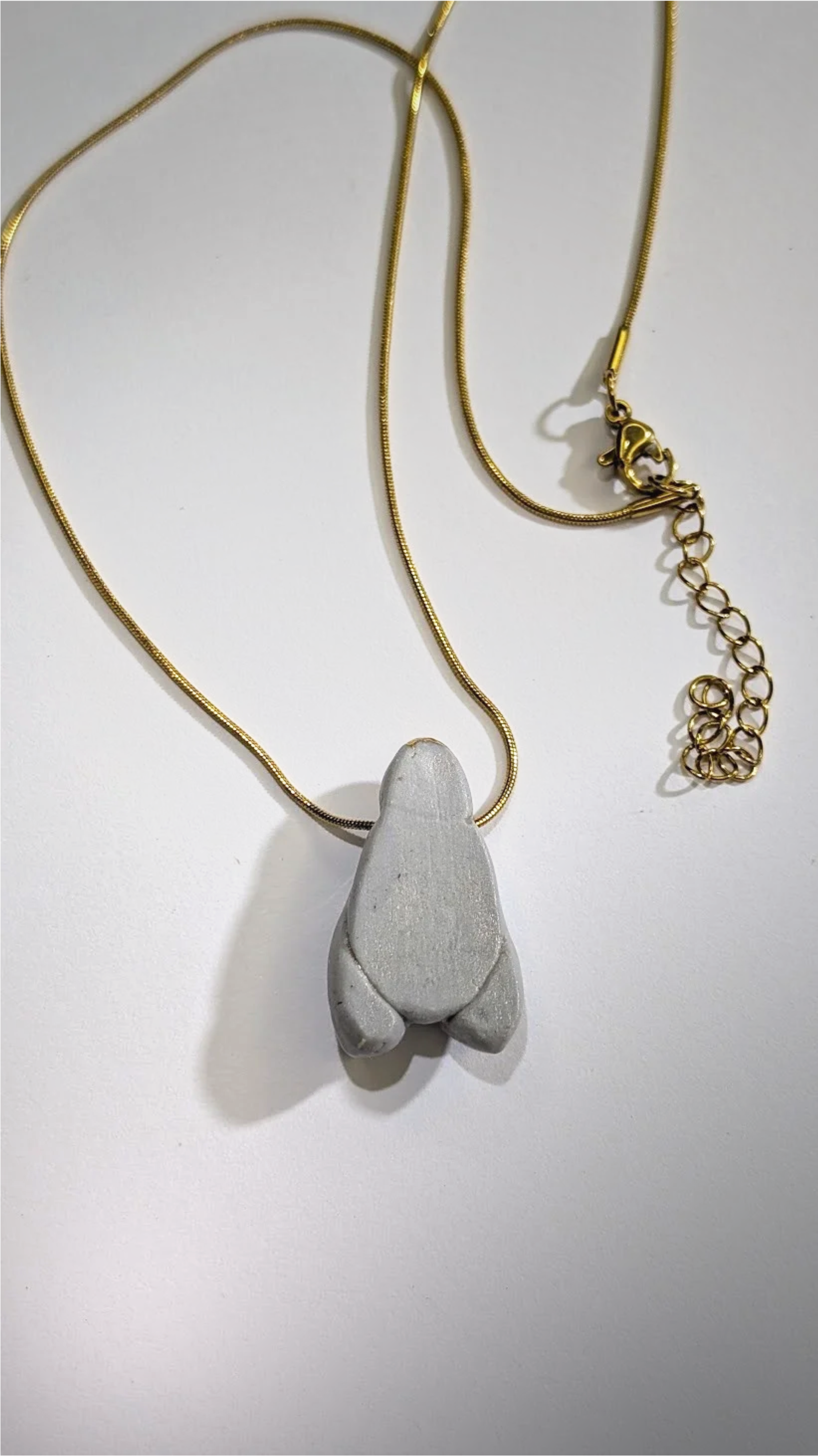 Looks Like Porcelain Supposed to Fly - but it Will Not