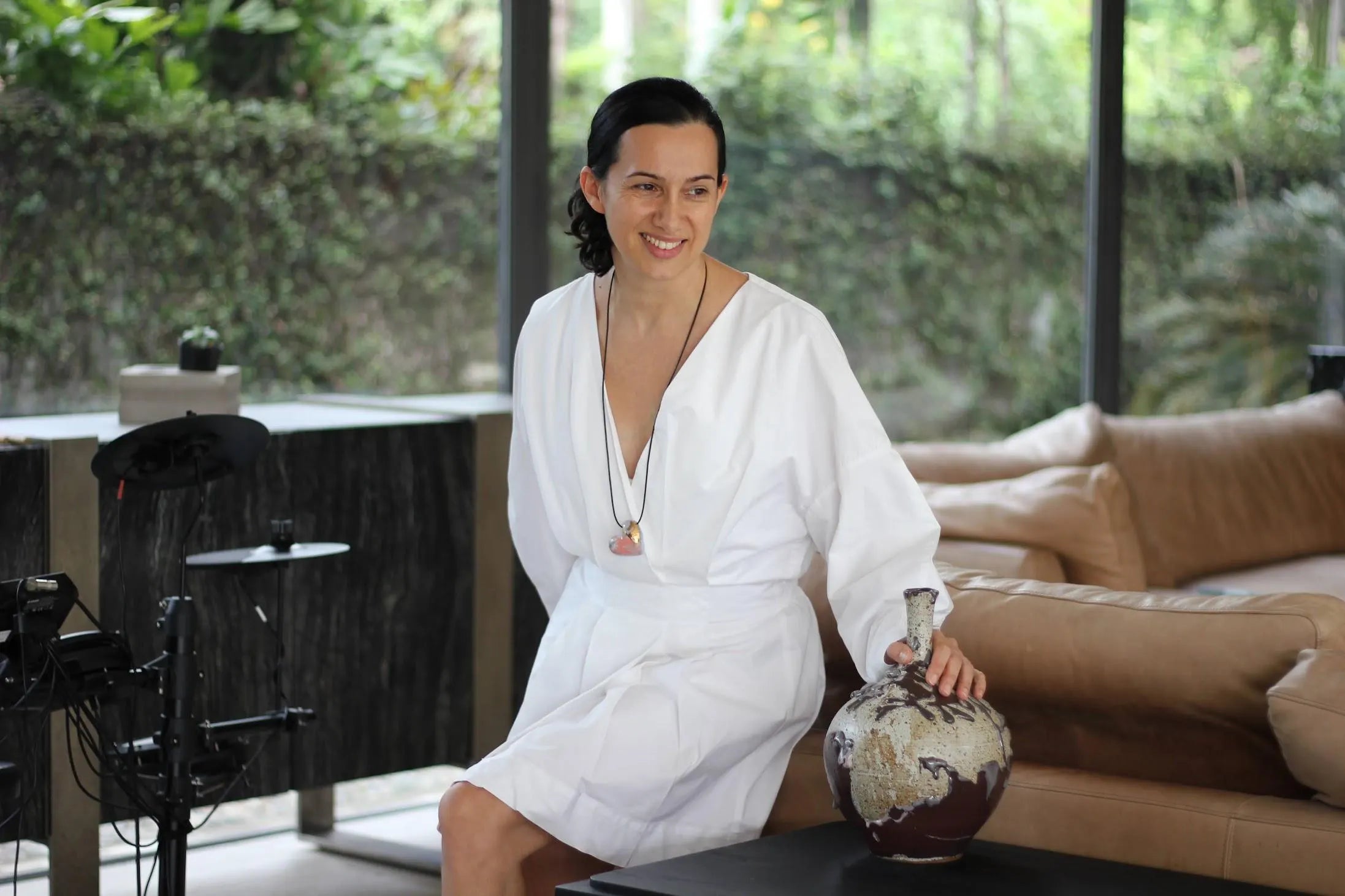 Porcelain Heart Statement Necklace. Modern stylish jewelry trend.