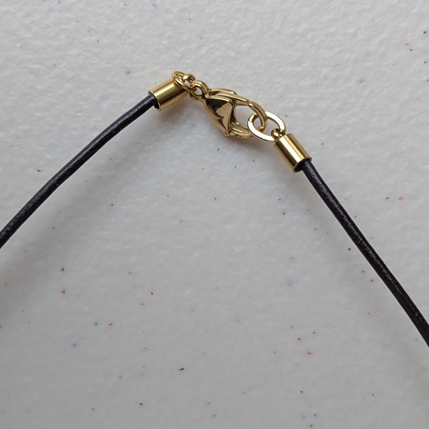 Porcelain Heart Statement Necklace. Modern stylish jewelry trend.