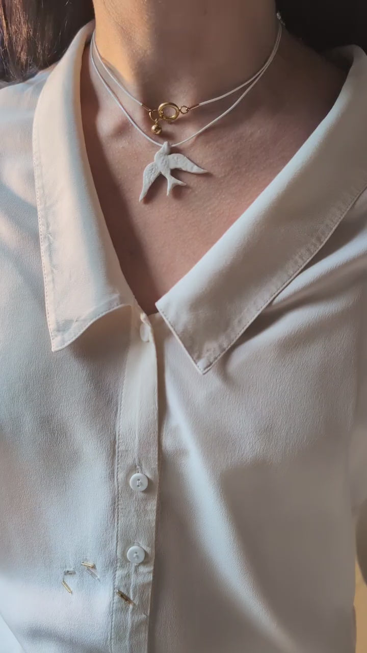 Porcelain Swift Bird